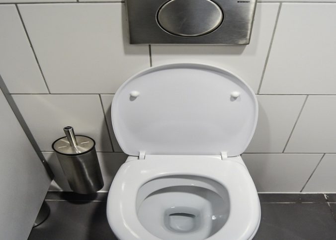 Que peut-on utiliser pour déboucher ses toilettes